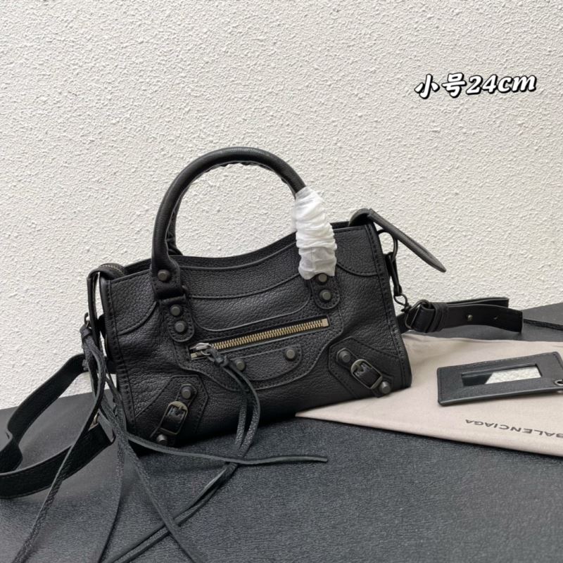 Ba*len*cia*ga classic city bags